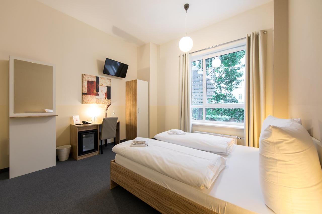 Nu Wave Hotel Berlin - Digital Check-In 2025 Luaran gambar