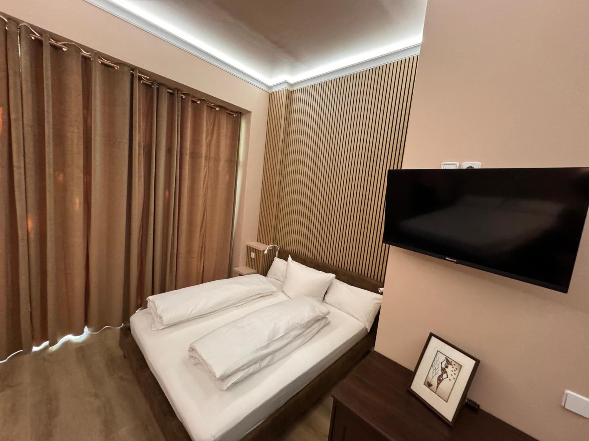 Nu Wave Hotel Berlin - Digital Check-In 2025 Luaran gambar