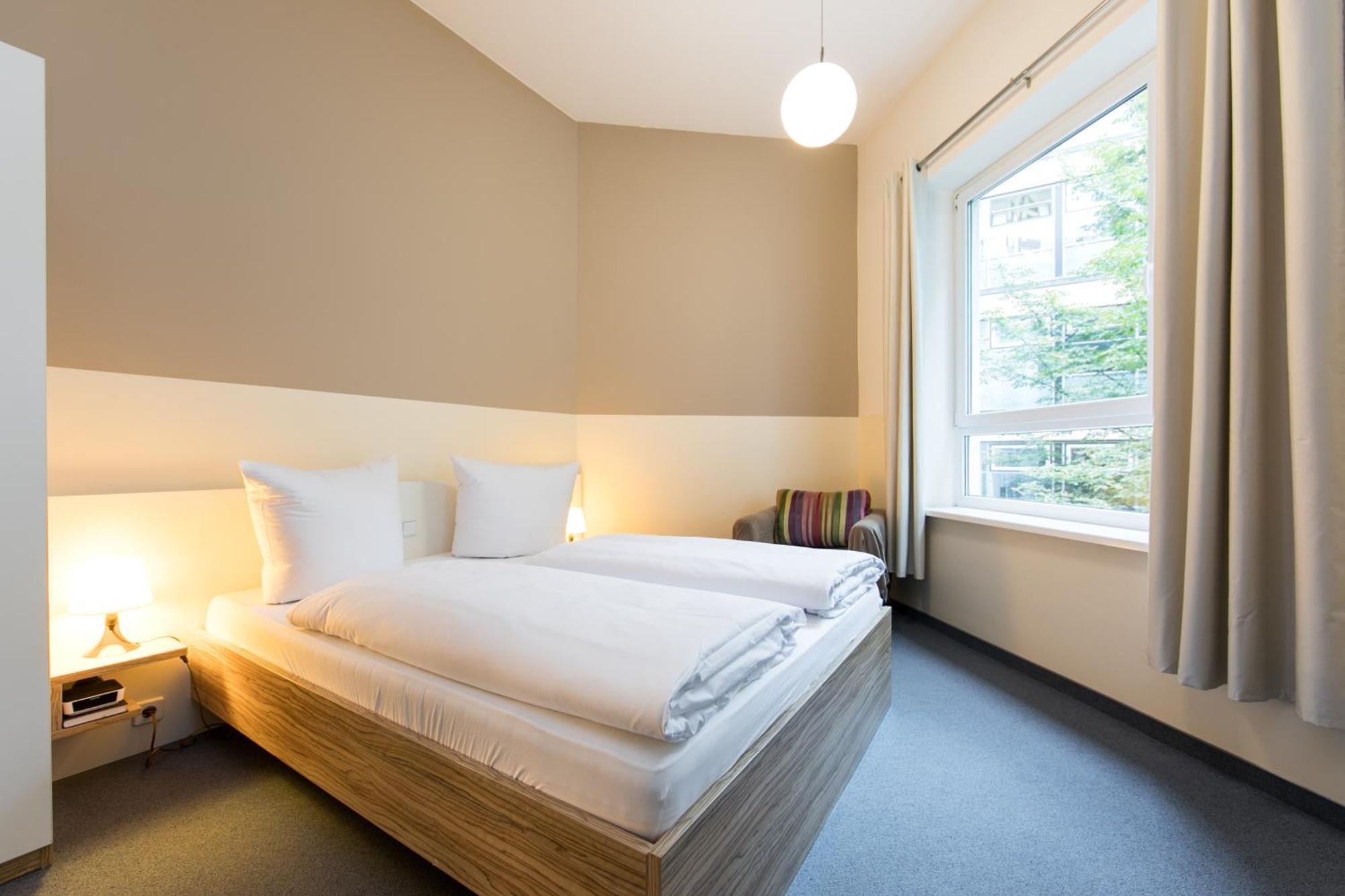 Nu Wave Hotel Berlin - Digital Check-In 2025 Bilik gambar