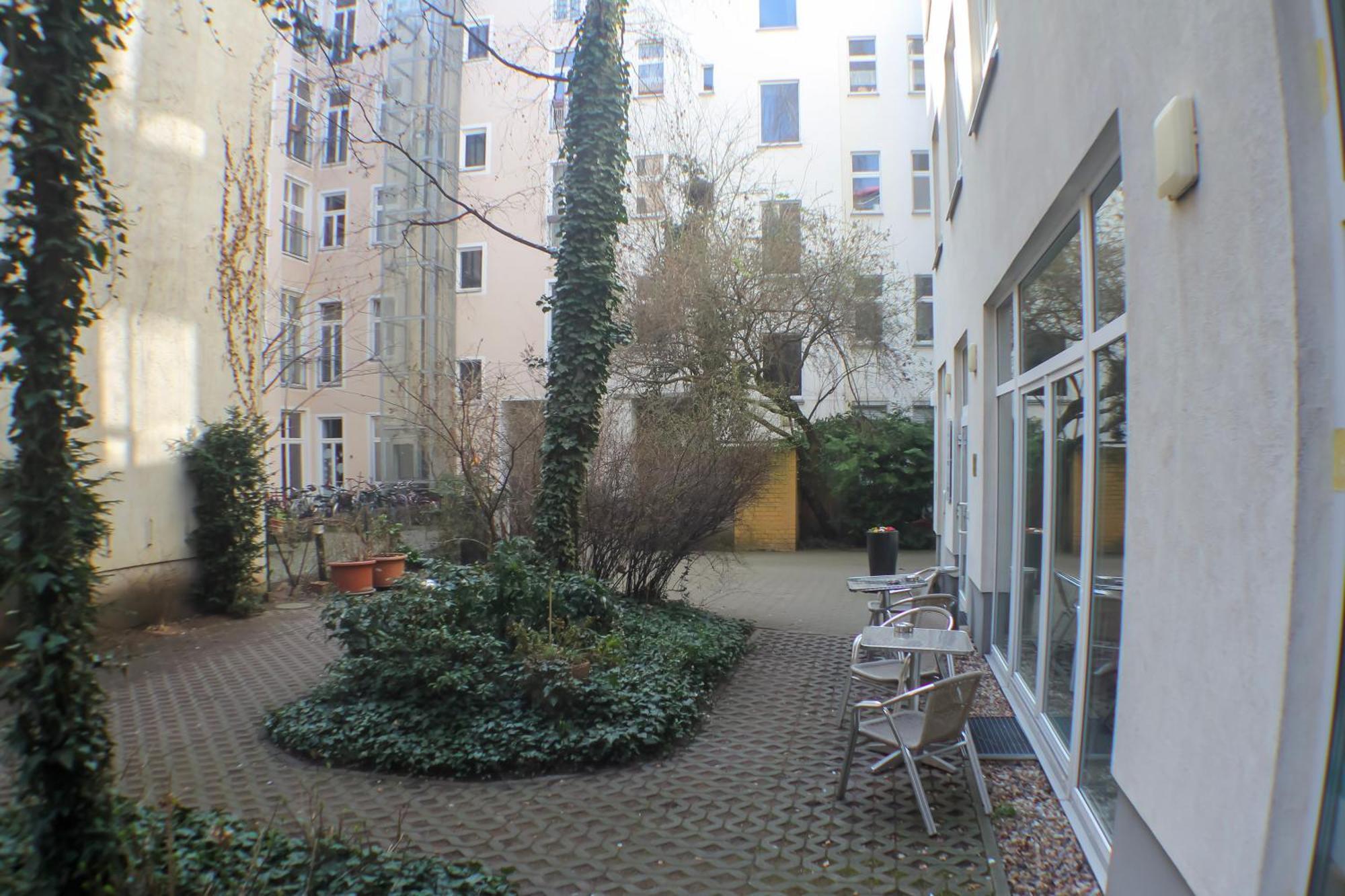 Nu Wave Hotel Berlin - Digital Check-In 2025 Luaran gambar